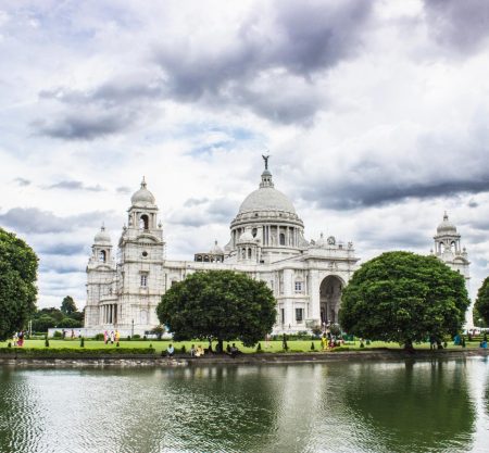 Timeless Kolkata: Exploring Historical Monuments and Sacred Sites