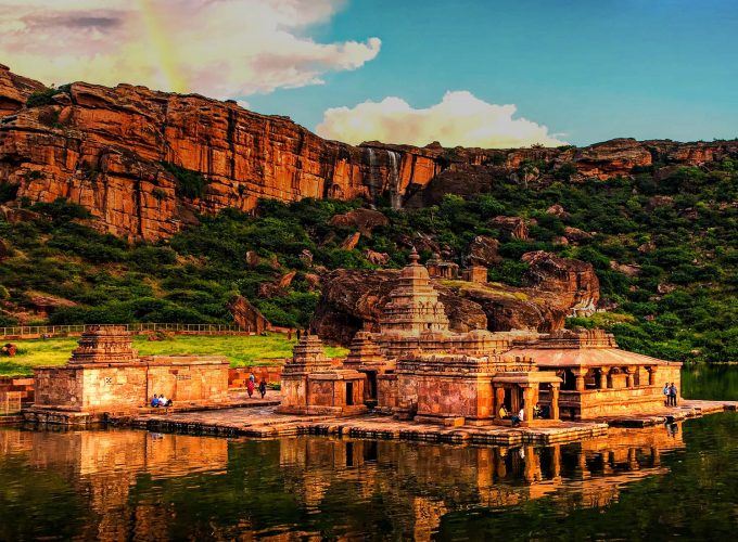 The Grandeur of Karnataka: From Ancient Temples to Regal Palaces