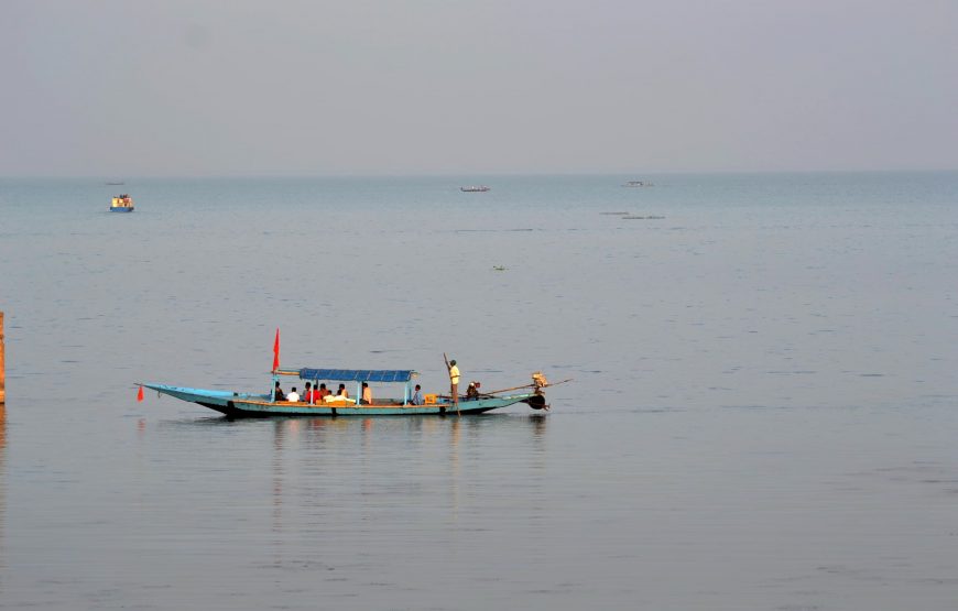 Sacred Sun Temple and Enchanting Chilika: A Day of Discovery