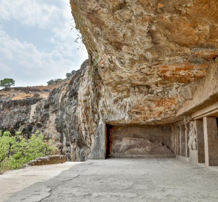 Aurangabad’s Heritage Gems: Caves, Mausoleums, and Historical Marvels