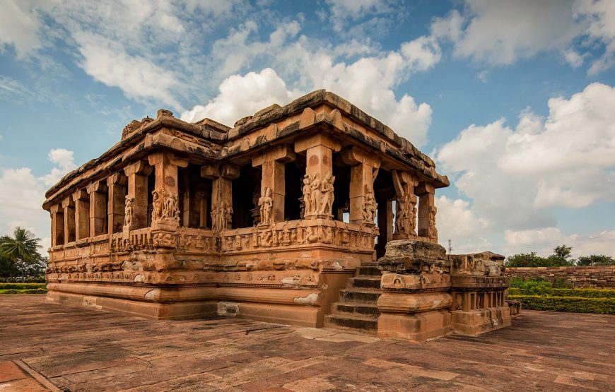 Heritage Treasures of North & South India Tour