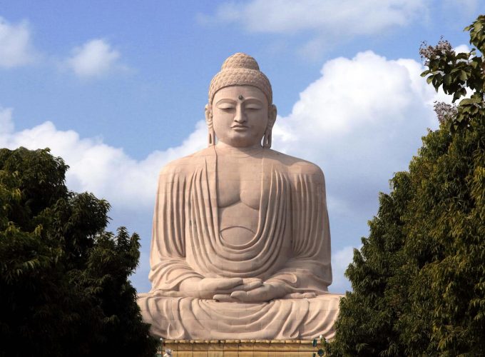 Bodhgaya Bliss: A Guided Tour of Sacred Temples and Monasteries