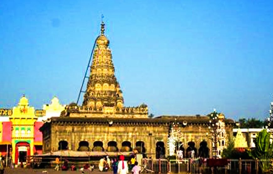 Incredible India Tour Visiting Golden Triangle, Varanasi, Deccan Temples & Mumbai
