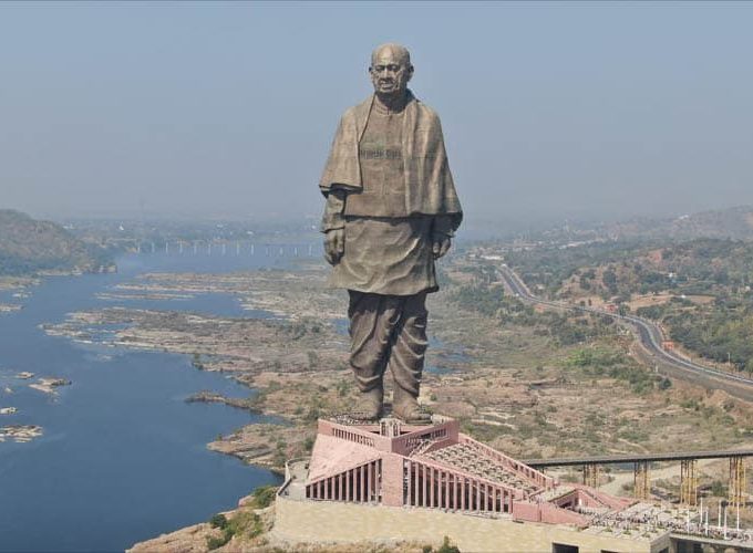 Iconic Monuments: Ahmedabad to Kevadia Adventure