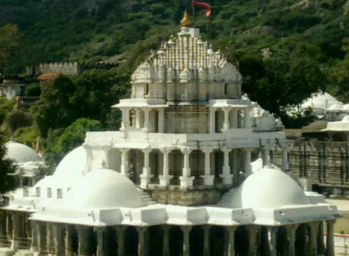 Royal Rajasthan Retreat: Udaipur, Mount Abu, Ahmedabad & Vadodara Tour