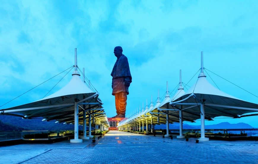 Unity and Magnificence: Statue of Unity Day Tour from Surat