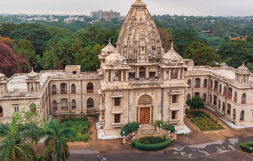 Splendors of Western India: Culture & Architecture