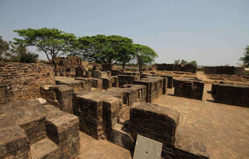 Historic Belgaum Fort & Sacred Shrines: Day Trip from Goa