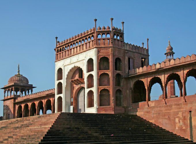 The Essence of Bhopal: Lakes, Heritage, and Culture