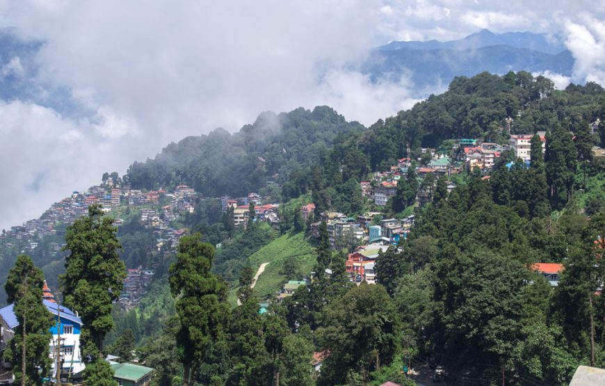 Colonial Charms & Himalayan Heights: A Journey through East India