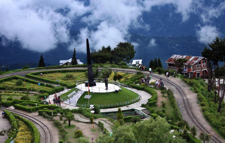Eastern Himalayan Heights: Darjeeling, Pelling & Gangtok Adventure