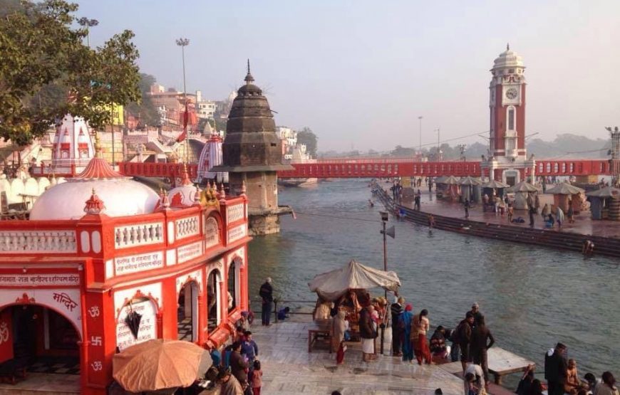 Ganges Serenity: Delhi to Rishikesh Private Journey