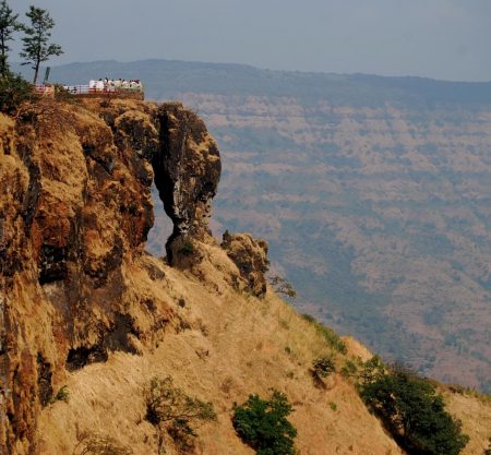 Pratapgad Fort and Mahabaleshwar Day Tour from Pune