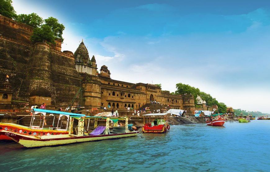 Maheshwar Fort Expedition from Indore