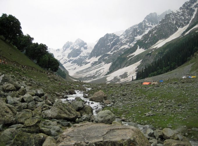 From Srinagar to Sonamarg: Alpine Beauty and Scenic Passes