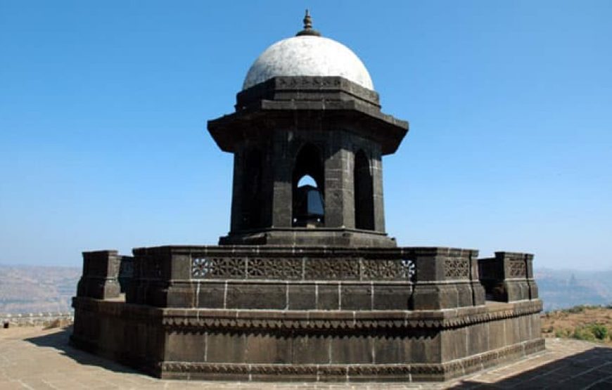Heritage Expedition to Raigad Fort from Pune